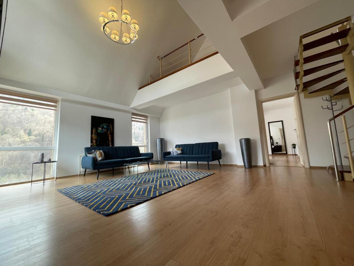 Kyra Penthouse Apartament Sinaia